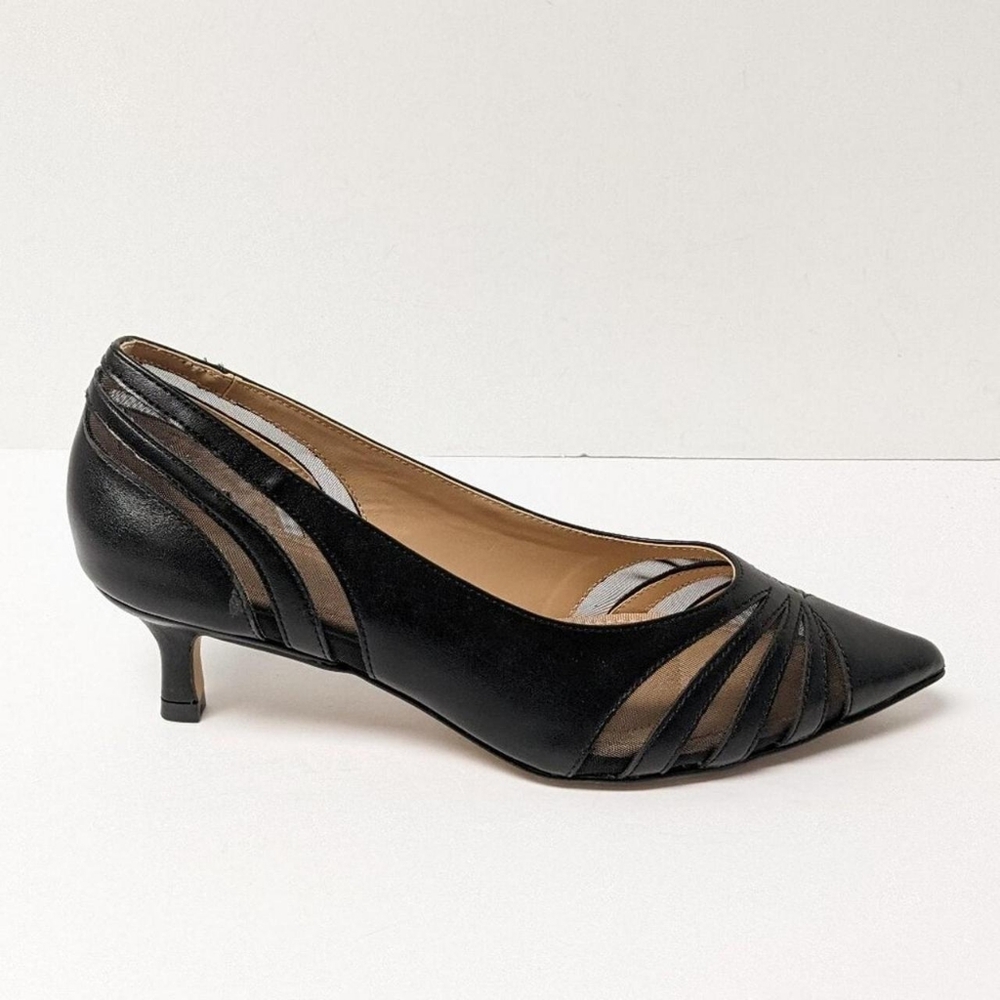 Adrienne Vittadini Women's Black Leather Mesh Pointed-Toe Heels - Picture 2 of 7